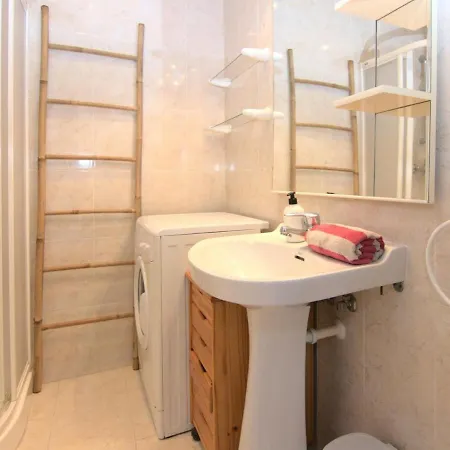 Adosada 2 Hab Frente Piscina Wifi Gratis * Denia