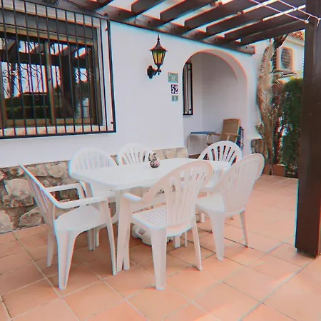 Adosada 2 Hab Frente Piscina Wifi Gratis *